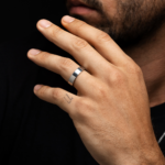 Anel Masculino Liso Em Aço Inoxidável Design Minimalista E Moderno Com Estilo Atemporal