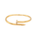 Bracelete Em Aço Inox Com Design De Prego E Zircônia Cravejada PVD Dourado