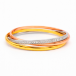 Braceletes de Trio Entrelaçados com Detalhes em Zircônias em Aço Inox