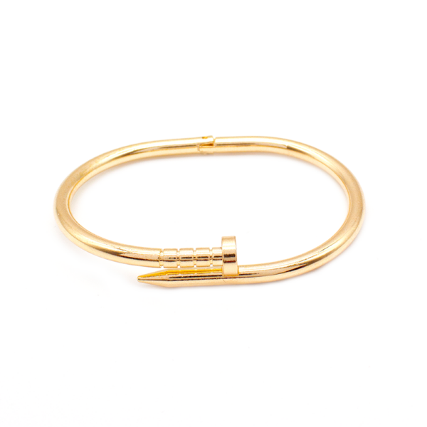Bracelete Prego Design Moderno Banhado A Ouro Com Visual Marcante